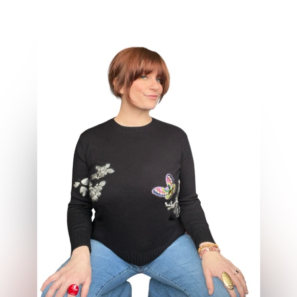 Intricate Embroidered Bird & Flower Sweater - Picture 6 of 13